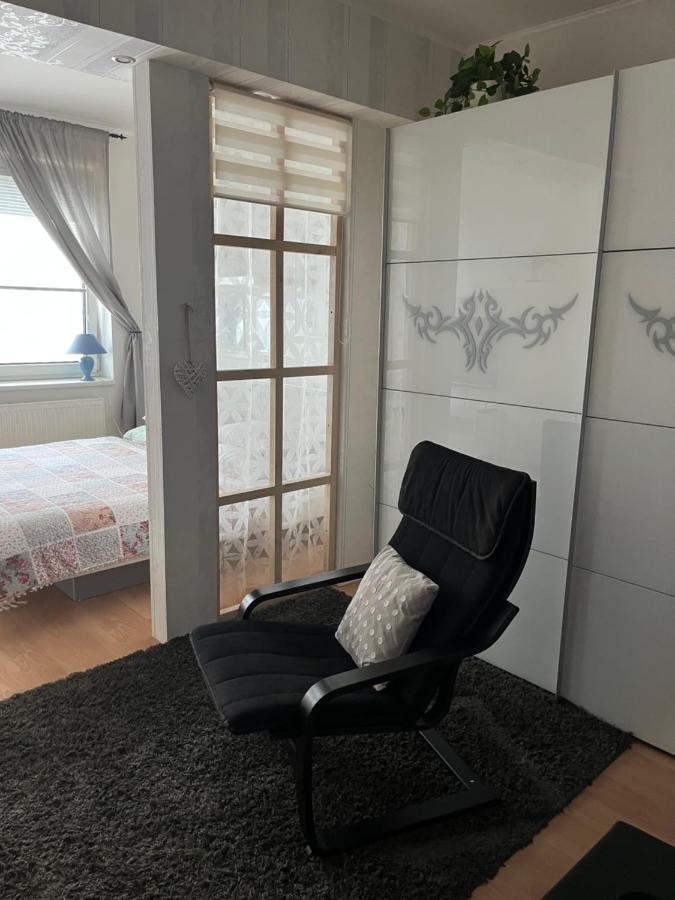 Terrace Apartment S 1 Spalnou Sofia-Parking & Wifi Bratislava Eksteriør bilde