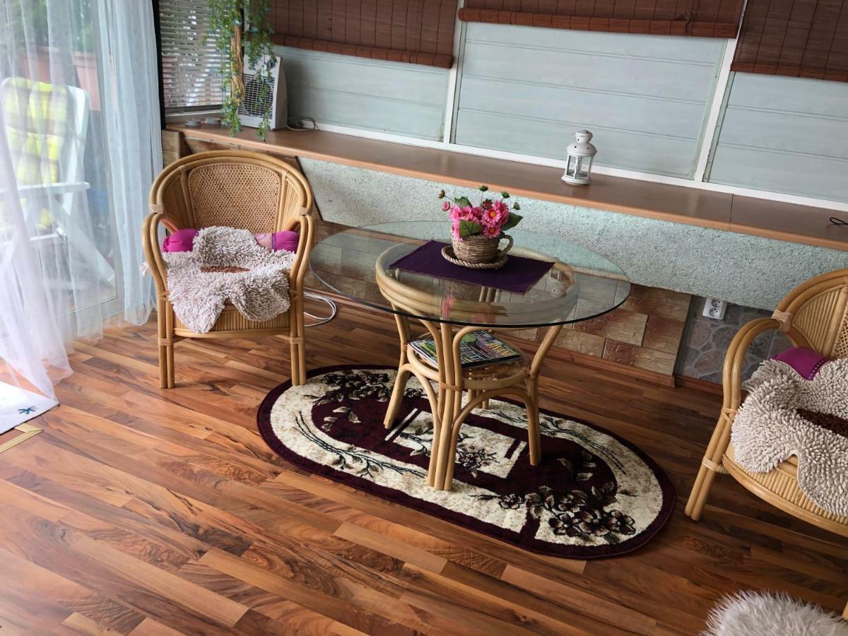 Terrace Apartment S 1 Spalnou Sofia-Parking & Wifi Bratislava Eksteriør bilde