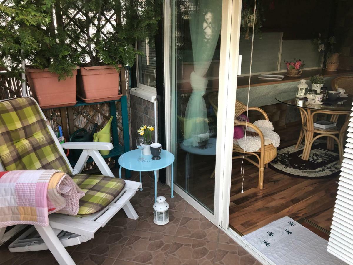 Terrace Apartment S 1 Spalnou Sofia-Parking & Wifi Bratislava Eksteriør bilde